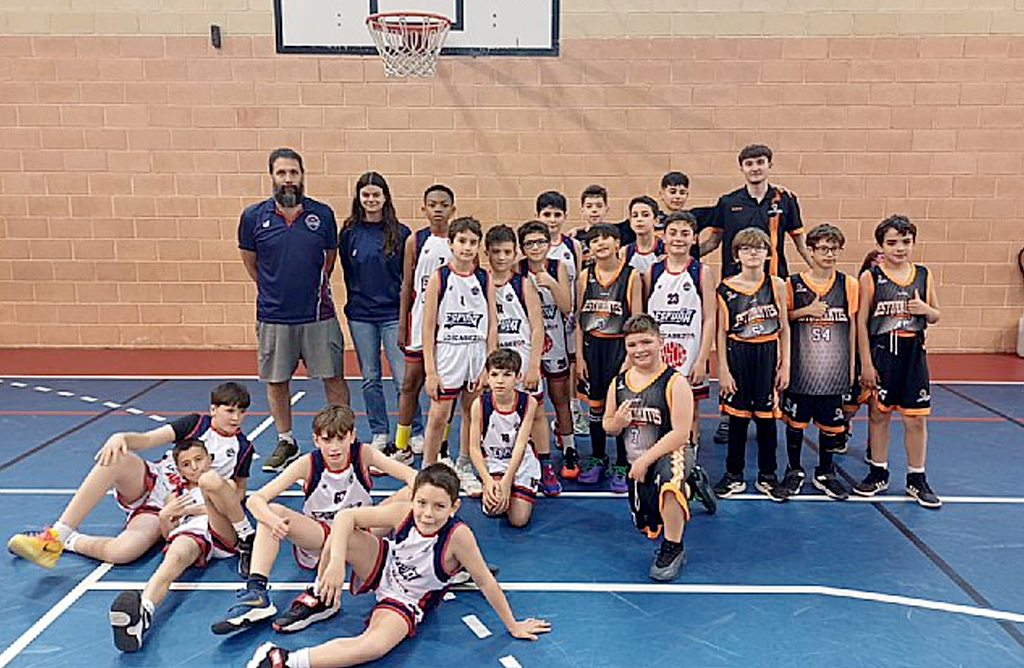 Los equipos del CB Sierra Espu�a cosechan tres victorias y cinco derrotas 